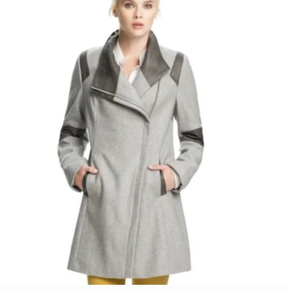 Calvin Klein Size L Grey Wool Coat with Faux Leather Trim & Zipper